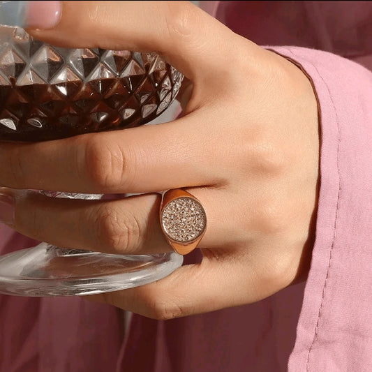 SHEIN Fast Delivery Women’s Gold Round Rhinestone Ring