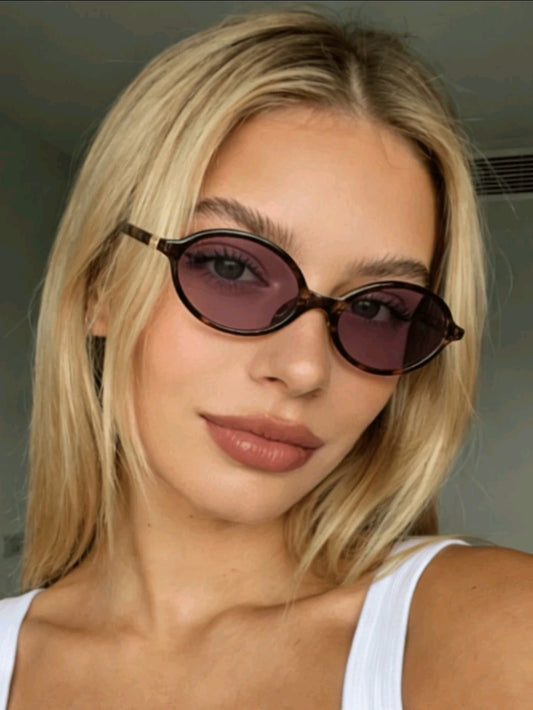 Oval Tortoiseshell Sunglasses with Tinted Lenses