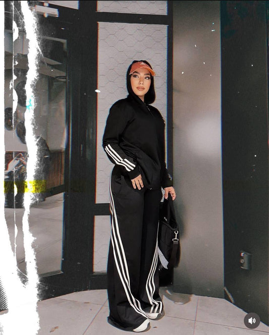 Women’s Oversized Wide Leg Track Pants – Casual Streetwear Side Stripe Joggers