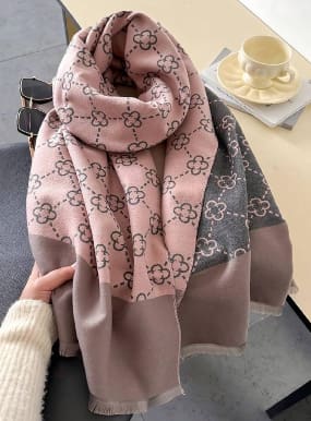Pink Patterned Winter Scarf Shawl โ Soft Warm Elegant Oversized Wrap for Women