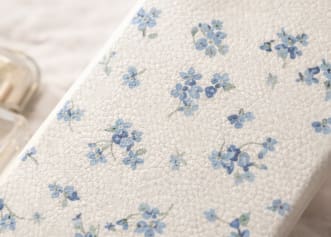 Floral Leather Texture Phone Case for iPhone 16 – Cream Protective Cover – Blue Flower Aesthetic Design