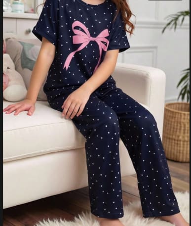SHEIN Girls’ Navy Polka Dot Pajama Set with Pink Bow Print – Short Sleeve Sleepwear, SHEIN Fast Delivery in 5 Days