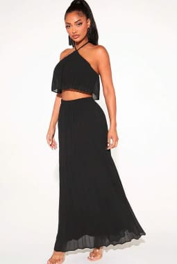 SHEIN Women’s Black Halter Cut-Out Maxi Dress