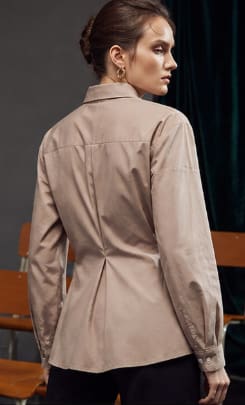 Women Classic Button Down Shirt โ Elegant Tailored Casual Blouse