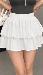 Women’s White Layered Pleated Mini Skirt