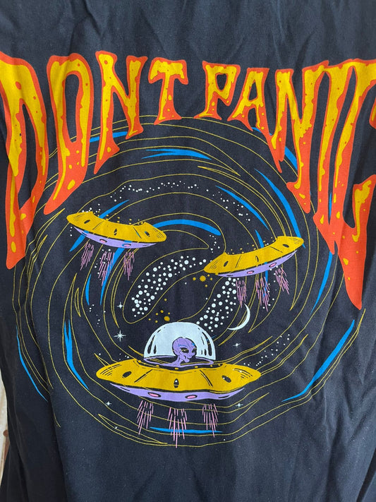 Men’s Black Don’t Panic Cotton T-Shirt, Small Chest Graphic Casual Top