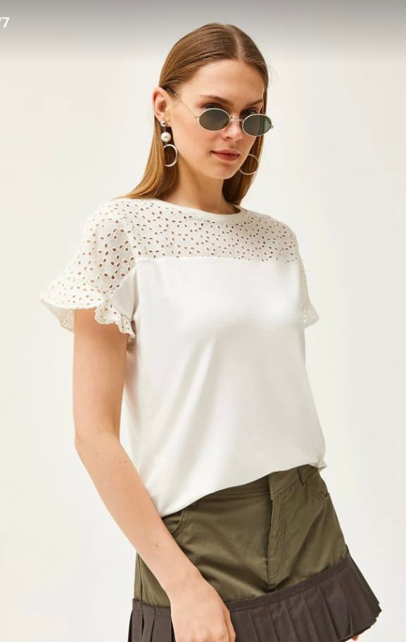 Women’s White Eyelet Lace Sleeve Cotton Top, Casual Elegant Short Sleeve Blouse