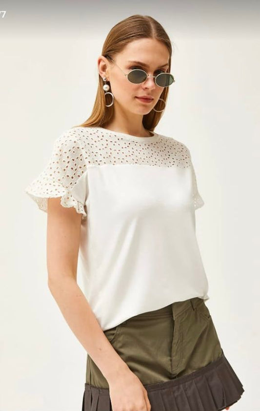 Women’s White Eyelet Lace Sleeve Cotton Top, Casual Elegant Short Sleeve Blouse