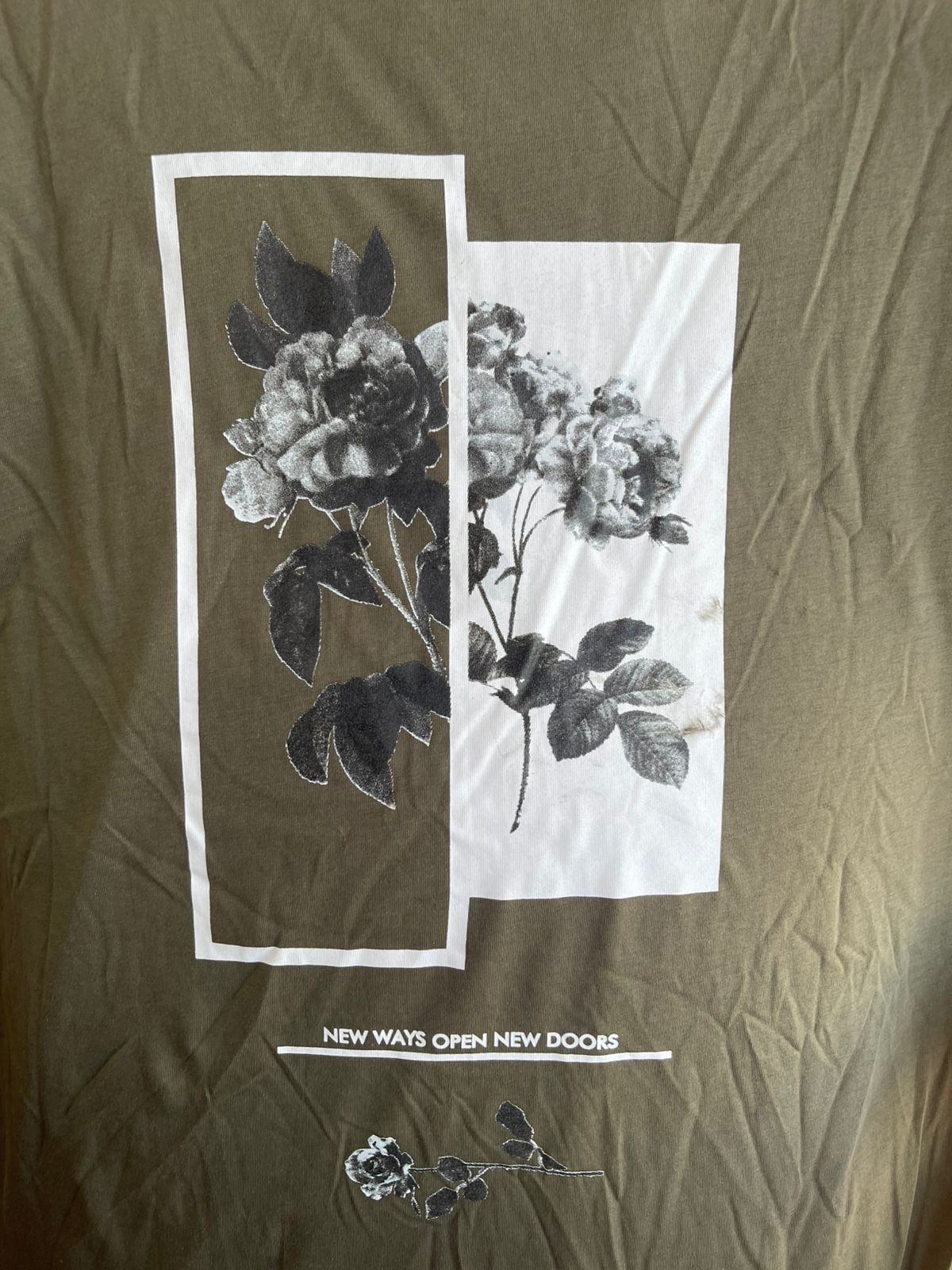 Men’s Olive Green Floral Back Print Cotton T-Shirt, Short Sleeve Casual Top