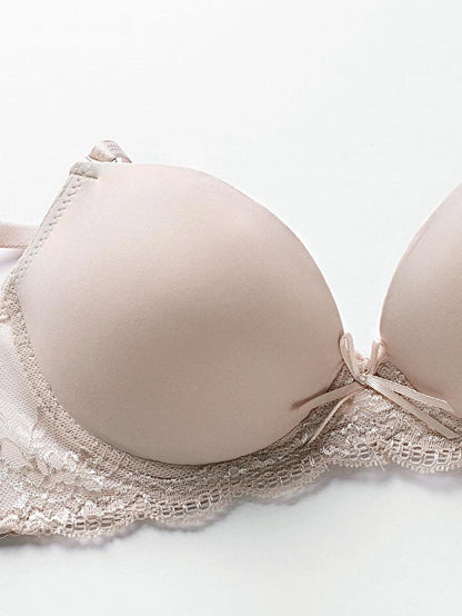 Women’s Nude Padded Lace Bra – Smooth Full Coverage Support Bra with Adjustable Straps for Everyday Wear