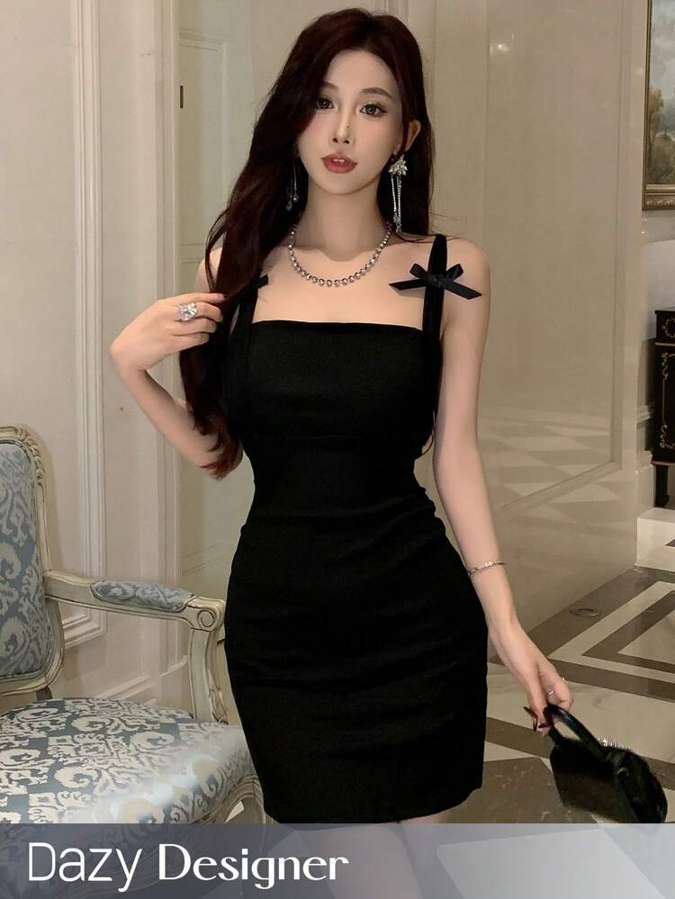 Black Bow Strap Bodycon Mini Dress – Square Neck Elegant Party Dress for Women