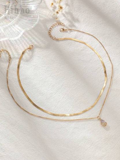 Women Layered Gold Necklace – Snake Chain & Crystal Drop Pendant