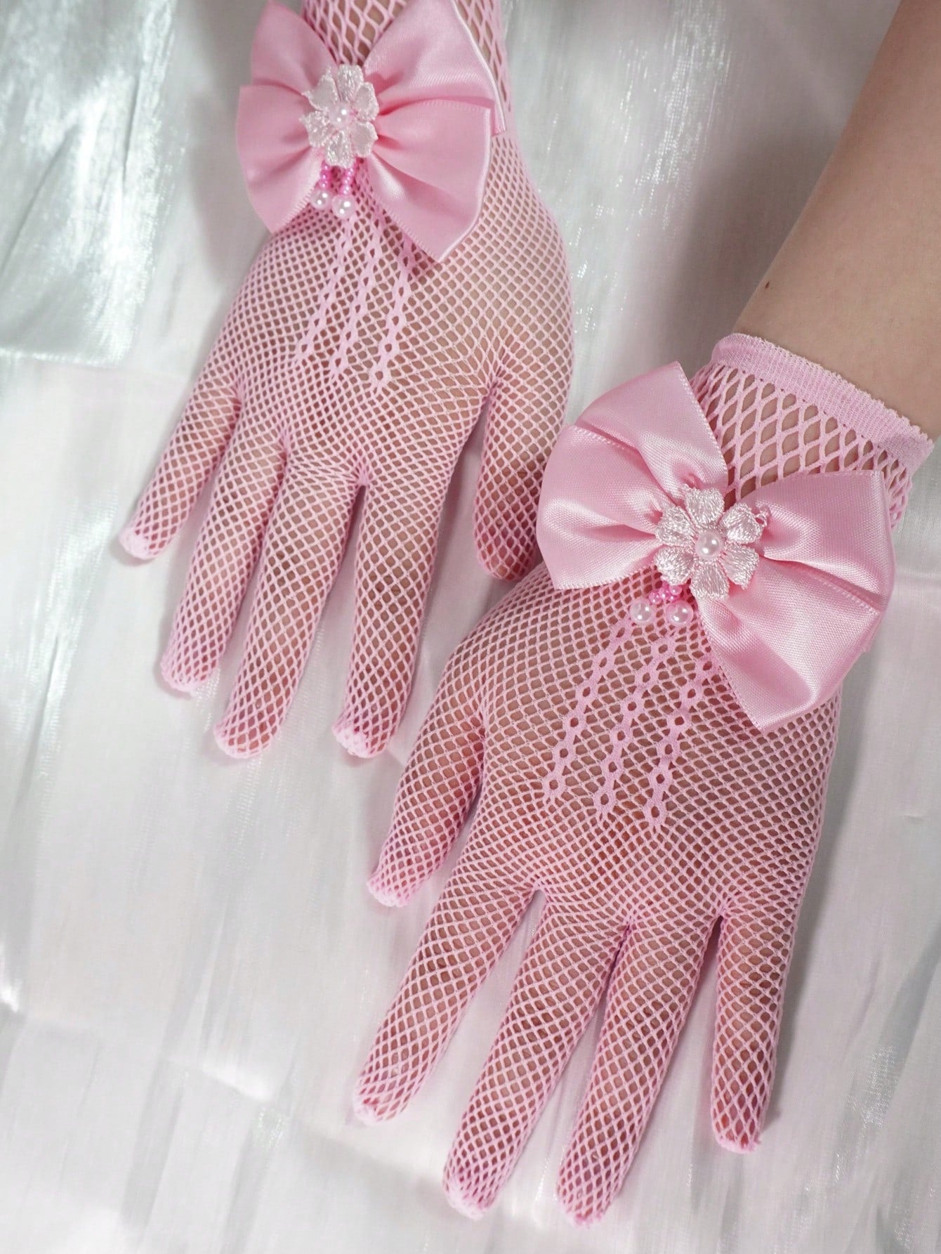 Girls’ Pink Mesh Dress Gloves – Satin Bow & Floral Pearl Detail – Princess Party Costume Gloves