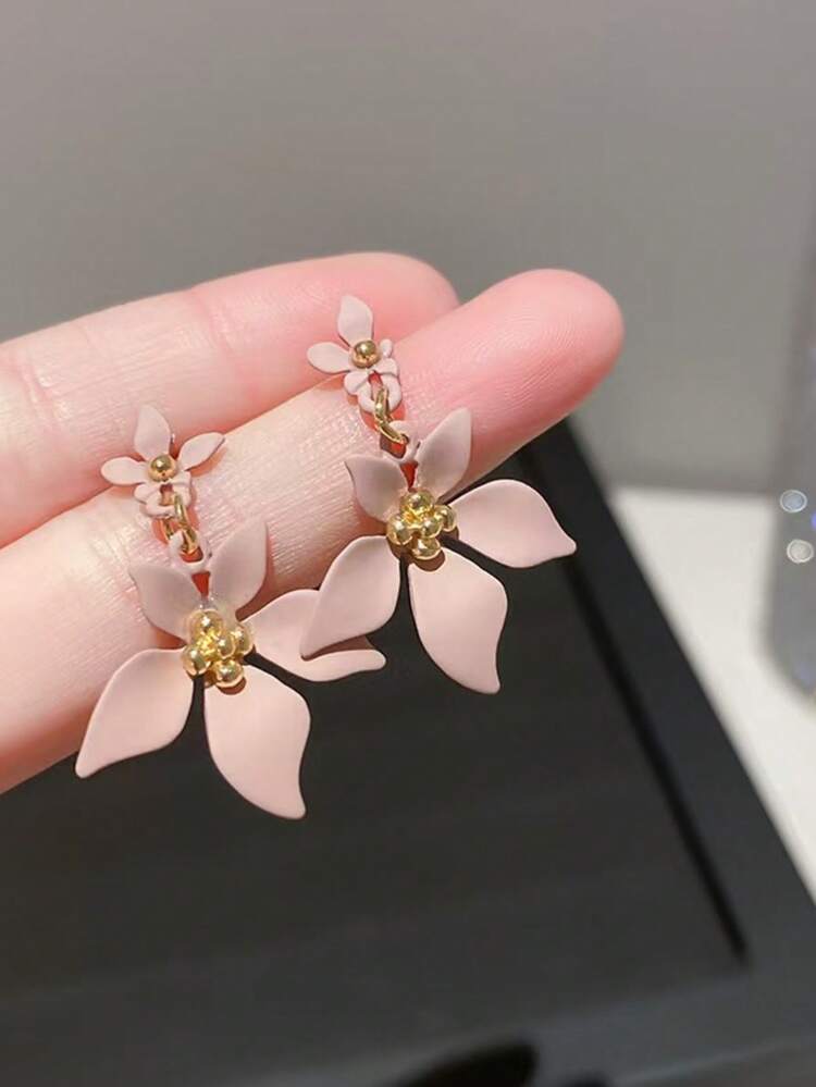 Lavender Floral Drop Earrings – Gold Tone Statement Flower Dangle Earrings for Women