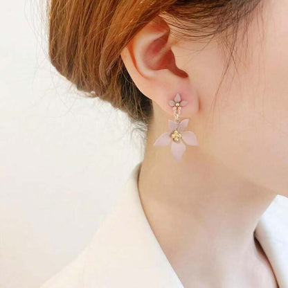 Purple Floral Drop Earrings – Gold Tone Flower Dangle Earrings with Soft Petal Design – Elegant Women Fashion Jewelry