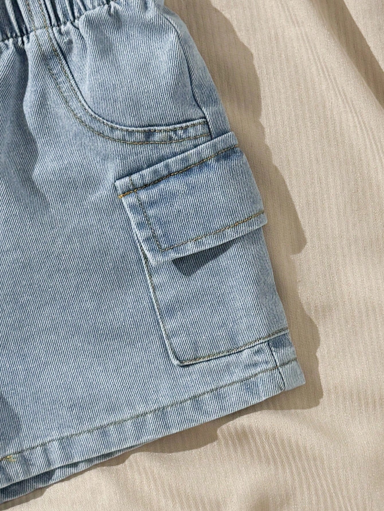 Baby Boy White Sleeveless Hoodie and Denim Shorts Set – Brooklyn Print Casual Summer Outfit