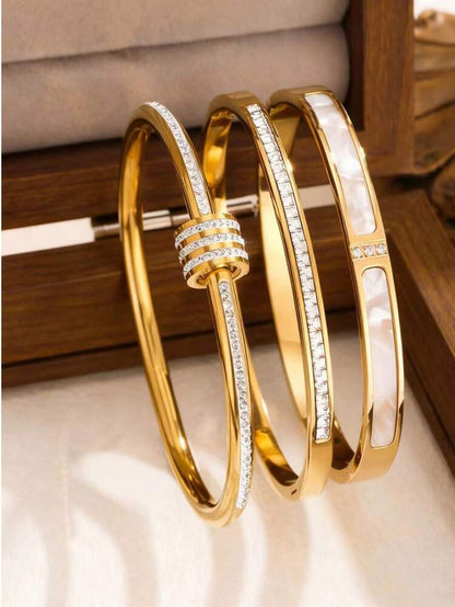 Women Luxury Gold Bracelet Set – Crystal & Pearl Design Bangles