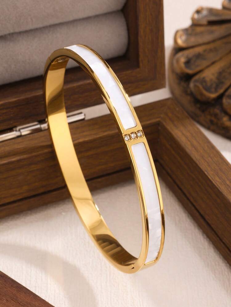 Women Luxury Gold Bracelet Set – Crystal & Pearl Design Bangles