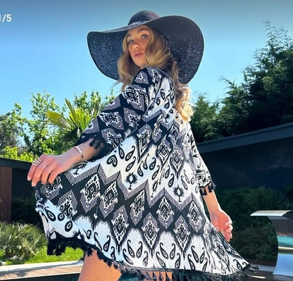 Women’s Black and White Abstract Kimono Cover Up – Trendyol Open Front Beach Cardigan