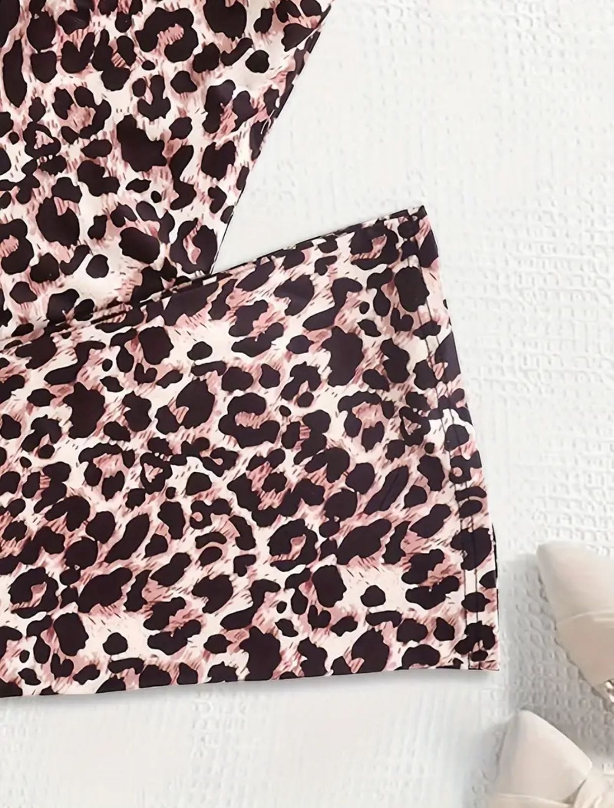 Girls Beige Leopard Print 2 Piece Set – Graphic Sweatshirt and Flared Pants Outfit