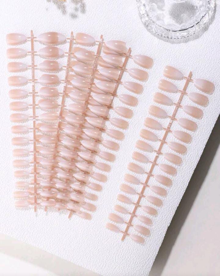 Nude Pink Short Press-On Nails Set