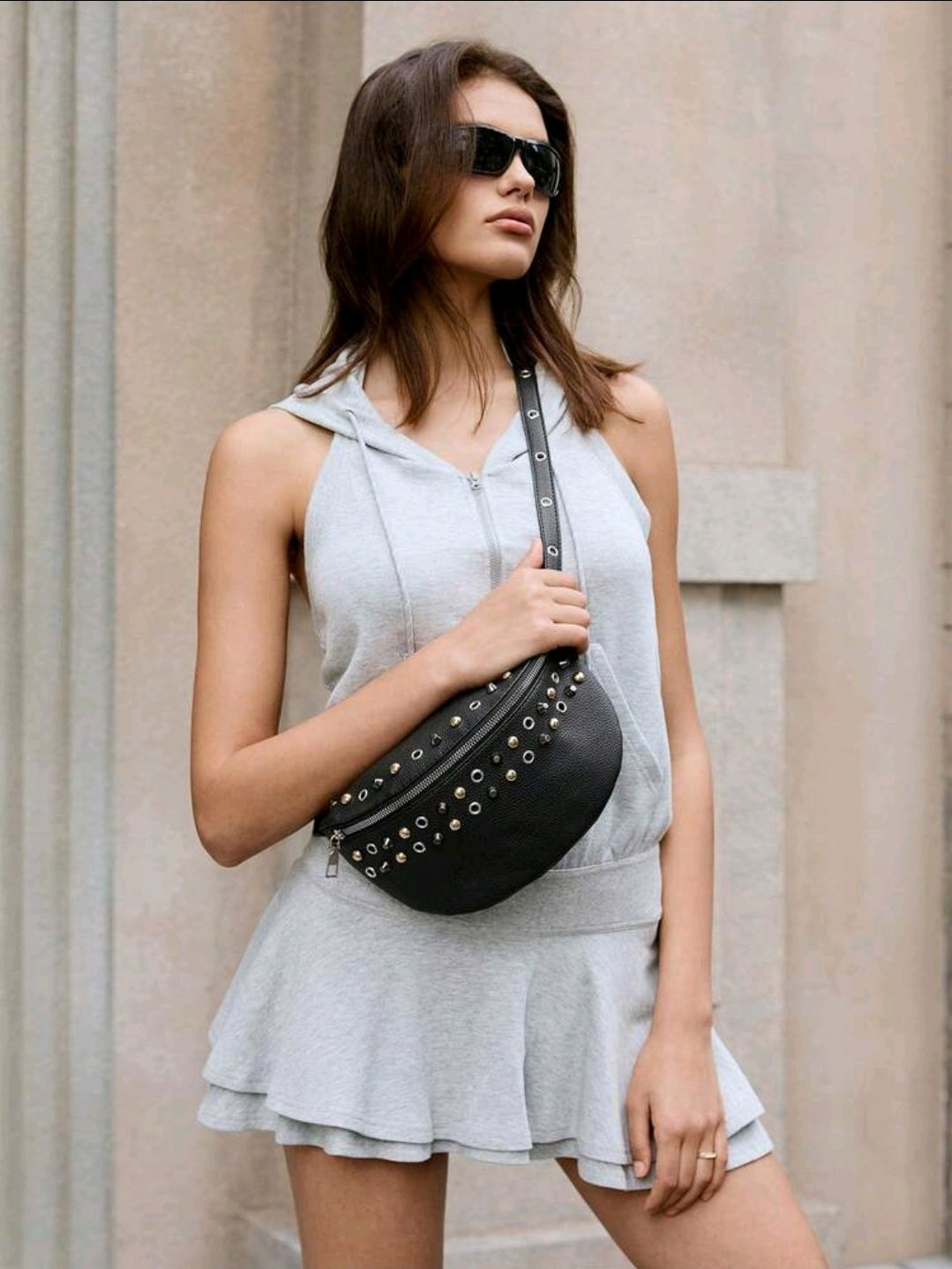SHEIN Fast Delivery Women’s Black Studded Waist Bag