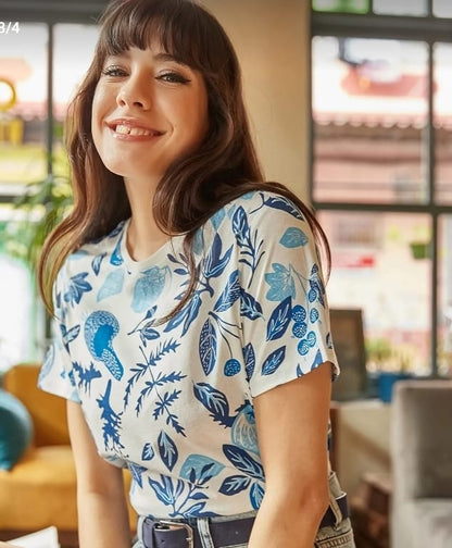 Women’s White Blue Floral Print T-Shirt – Trendyol Short Sleeve Casual Top