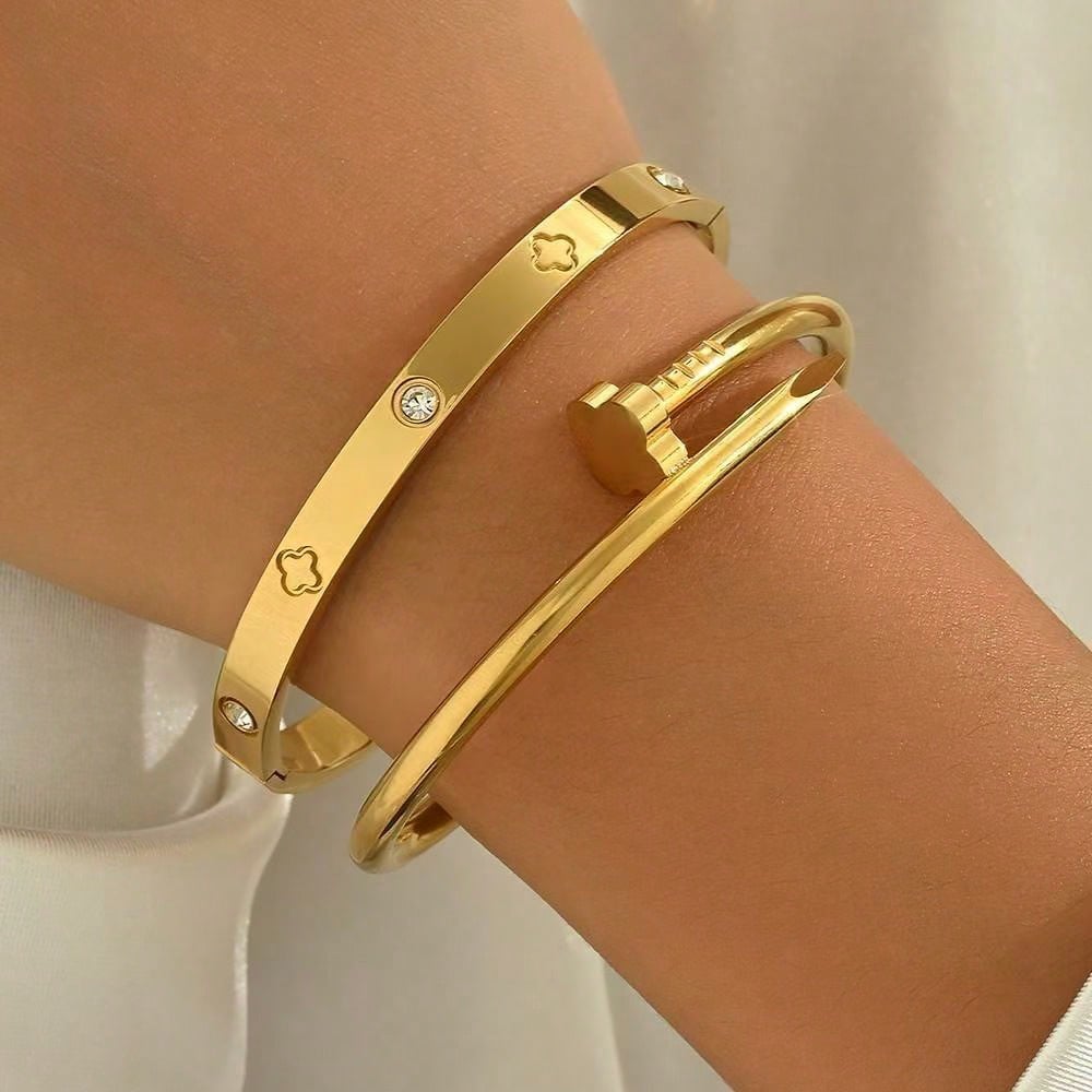 SHEIN Women’s Gold Bracelet Set – 2 Piece Clover & Nail Bangle Set, SHEIN Fast Delivery in 5 Days
