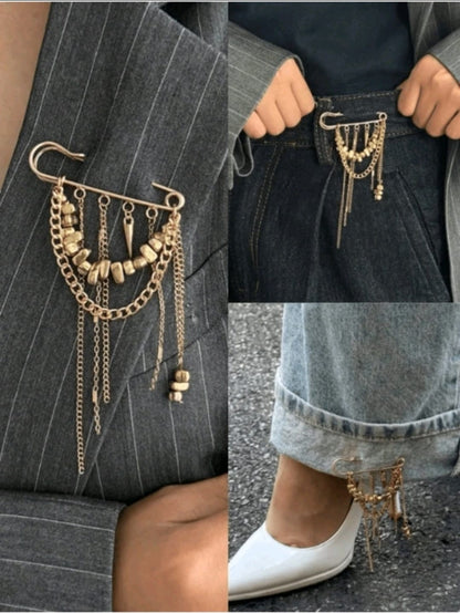 SHEIN Gold Safety Pin Chain Brooch