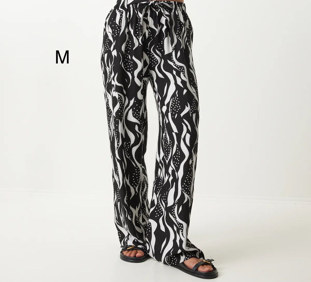 Women’s Trendyol Black White Wavy Print Wide Leg Pants – Viscose Palazzo Pants