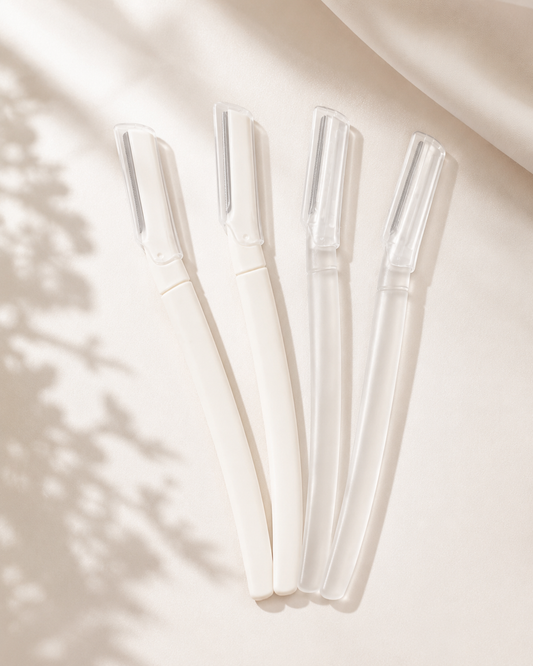 4-Piece Facial Eyebrow Razor Set – Foldable Dermaplaning Blades – White Portable Face Hair Remover