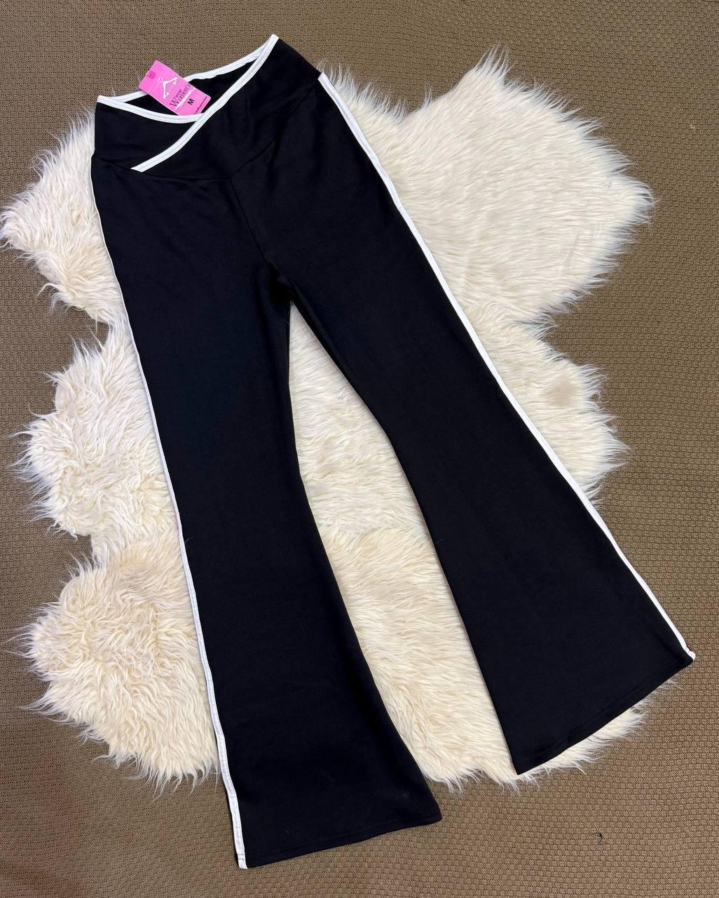 Women’s Flared Leggings with Side Stripes – High Waist Casual Yoga Pants