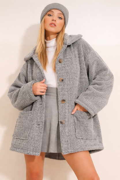 Women’s Oversized Grey Teddy Jacket – Soft Button Front Winter Coat with Pockets