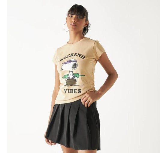 Women’s Splash Snoopy Graphic T-Shirt – Beige Short Sleeve Cotton Casual Top