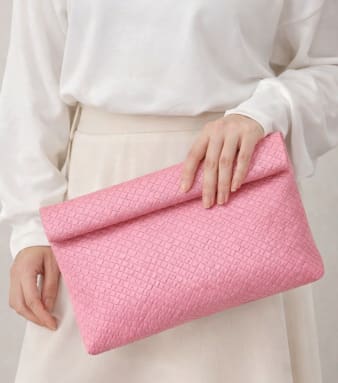 Woven Texture Oversized Clutch Bag – Pink Foldover Handbag – Soft Statement Pouch – Chic Minimal Evening Style