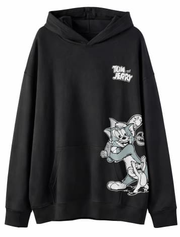 Women’s Oversized Black Cartoon Graphic Hoodie – Casual Streetwear Pullover with Front & Back Print