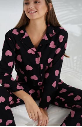 Black Heart Print Cotton Pajama Set for Women – Soft Button Down Sleepwear Set