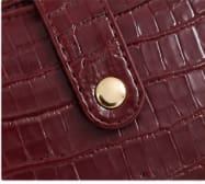 Women’s Burgundy Crocodile Pattern Mini Wallet – Elegant Small Zip Card Holder