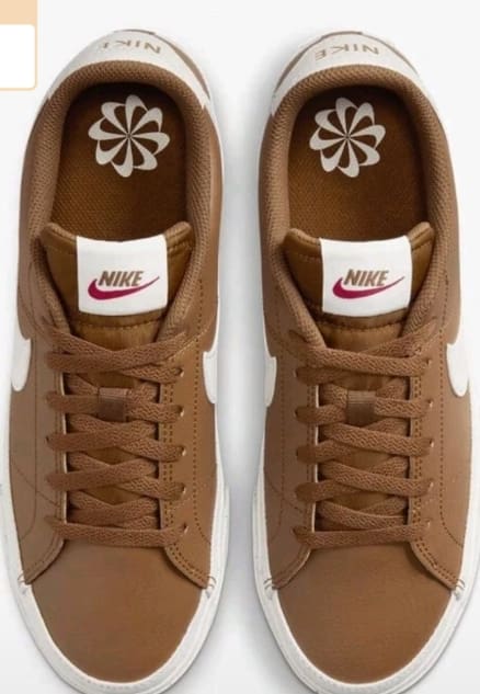 Nike Court Legacy Low-Top Sneakers for Men and Women, Brown and White Casual Lace-Up Shoes