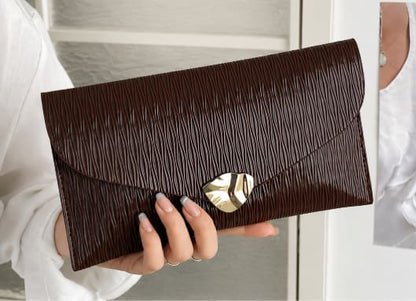 SHEIN Women’s Brown Textured Envelope Clutch Bag – Elegant Handheld Purse, SHEIN Fast Delivery in 5 Days