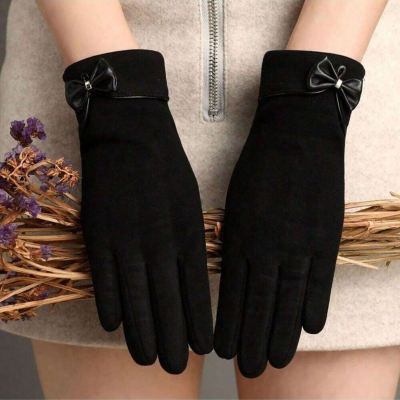 Elegant Bow Winter Gloves – Soft Touch Screen Gloves for Women