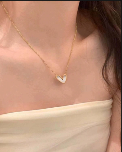 Gold Heart Pendant Necklace – SHEIN Fast Delivery in 5 Days