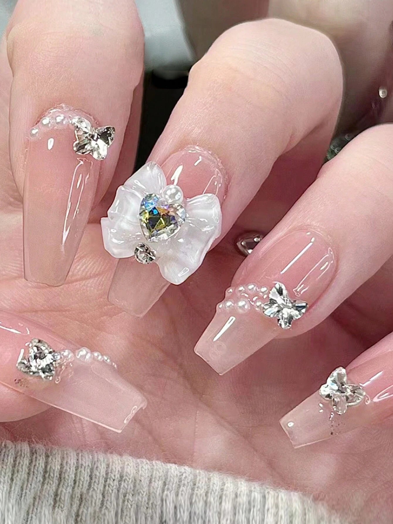 24PCS 3D White Flower Crystal Press On Nails – Long Square