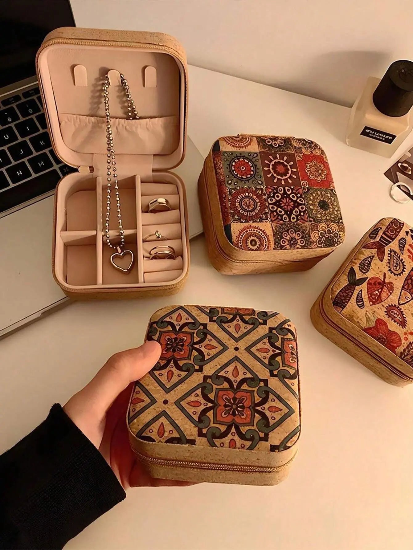 Butterfly Print Jewelry Storage Box – Compact Organizer