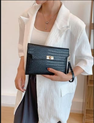 Black Crocodile Texture Clutch Bag, Elegant Wristlet Envelope Purse with Gold Lock